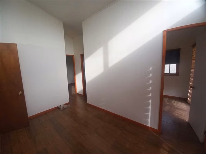 Casa en venta de 4 dorm. en Rengo