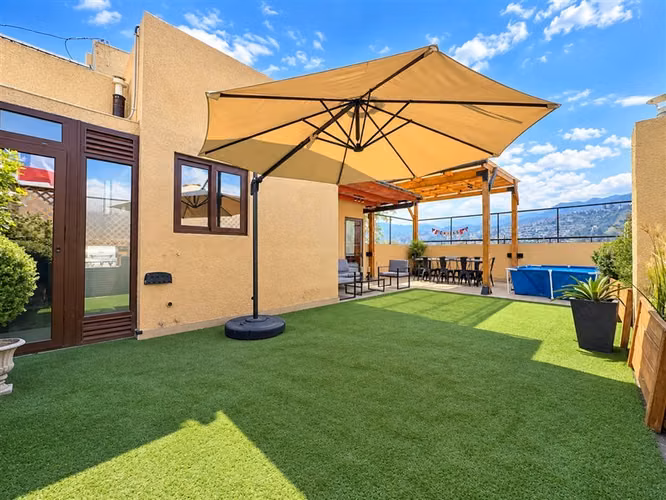 Venta Penhause La Dehesa 191 m2, gran terraza de 56 m2.
