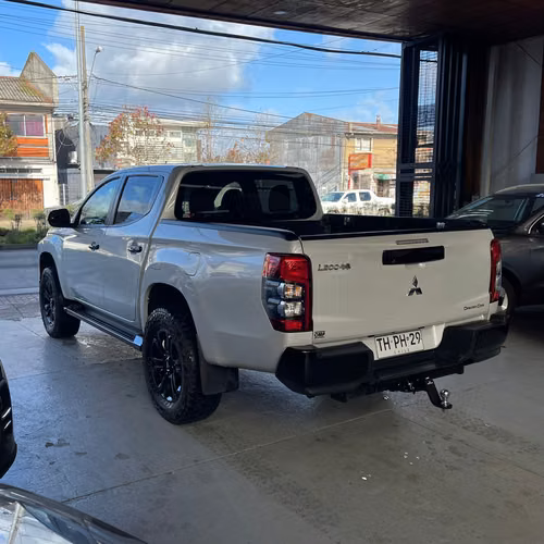 Mitsubishi L200 Dakar CRS 2.2 4x4 MT 2024 (facturable)