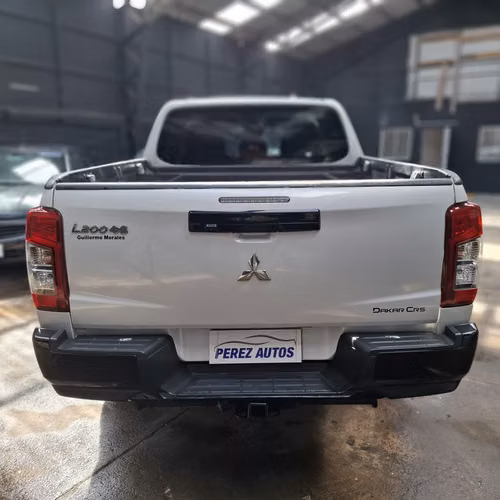 Mitsubishi L200 Dakar CRS 2.2 4x4 MT 2024 (facturable) - Imagen 5