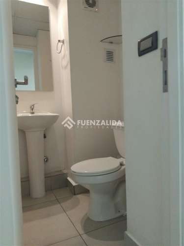 Oficina 1 Privado - 1 Baño - Estacionamiento ( La Reina )