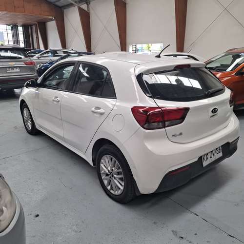 Kia Rio 5 EX 1.4 2019