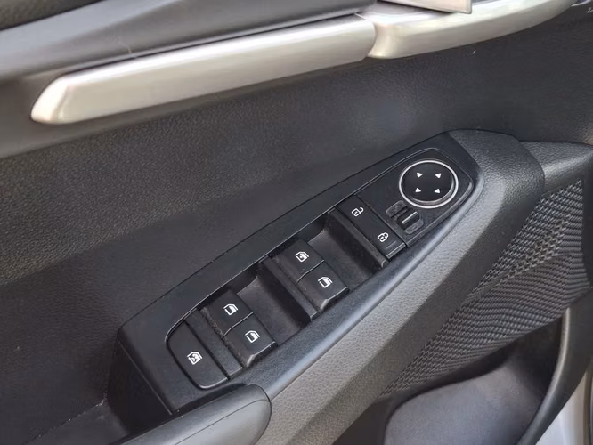 KIA SELTOS 2023 - Imagen 8