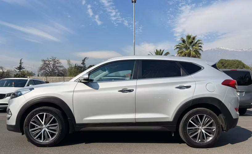 Hyundai Tucson GLS PREMIUM 4X4 2.0 AT 2016 - Imagen 7