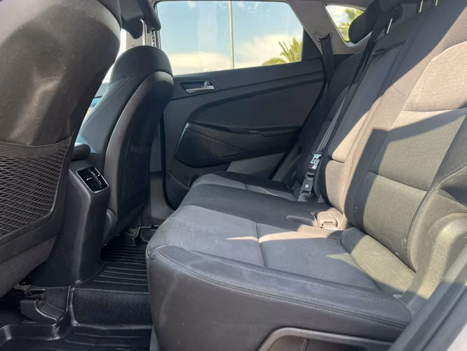 Hyundai Tucson GLS PREMIUM 4X4 2.0 AT 2016 - Imagen 10