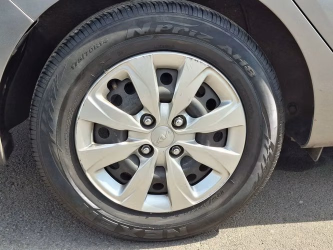 KIA SOLUTO 2023 - Imagen 5