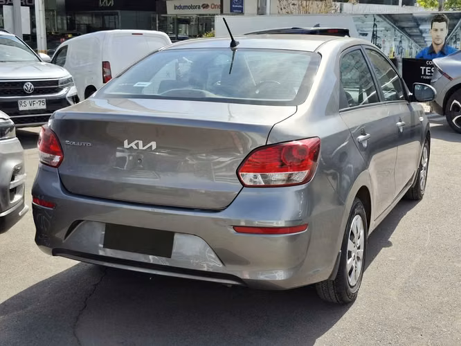 KIA SOLUTO 2023 - Imagen 6