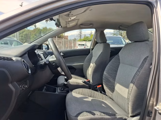 KIA SOLUTO 2023 - Imagen 10