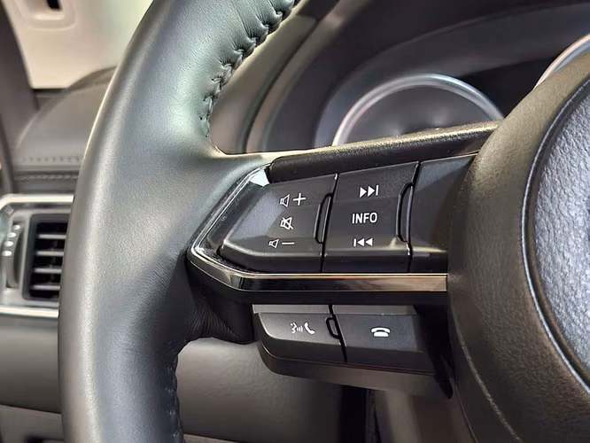 MAZDA CX-5  2025 - Imagen 18