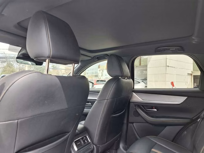 MAZDA CX-60 2025 - Imagen 14