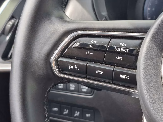 MAZDA CX-60 2025 - Imagen 18