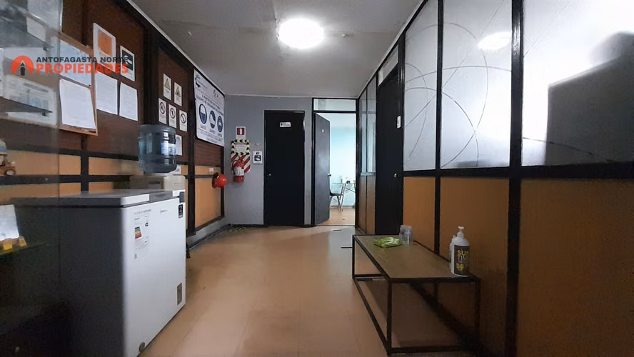 ARRIENDO TERRENO CON GALPON 1300 MTS2
