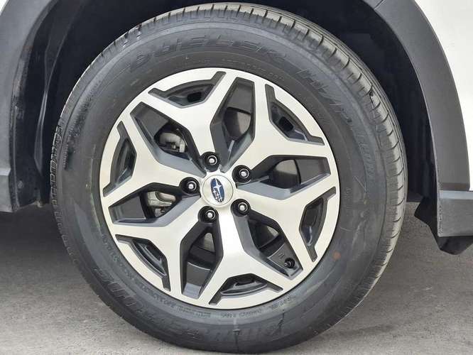 SUBARU FORESTER 2025