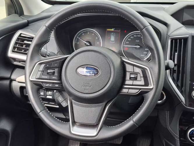 SUBARU FORESTER 2025