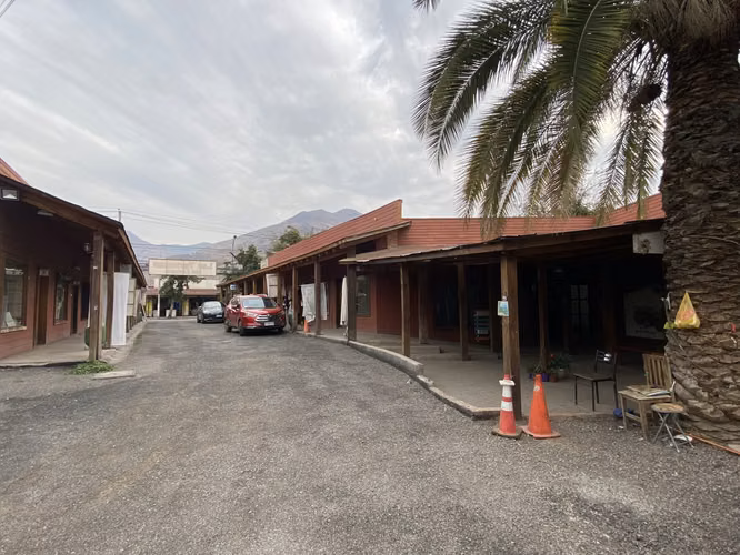 Local comerciales en Lampa (+ Venta derecho llaves)