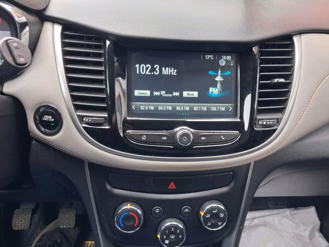 CHEVROLET TRACKER LT 1.8 2018 - Imagen 5