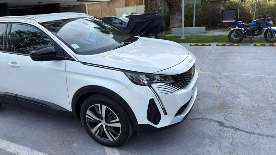 Peugeot 3008 1.2 puretech activ - Imagen 2