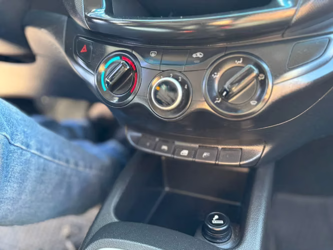 Chevrolet Sail 1.5 4X2 MT 4P 2022 - Imagen 19