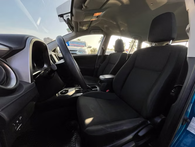 Toyota Rav4  2.0 STANDARD 4X2 AT 5P 2019 - Imagen 12