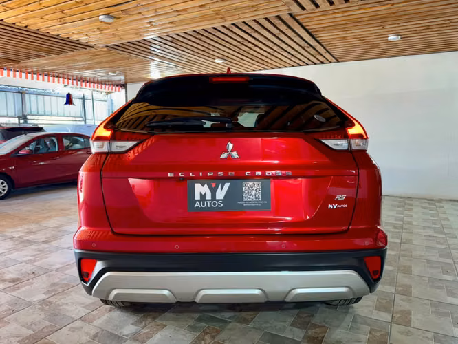 MITSUMITSUBISHI ECLIPSE CROSS