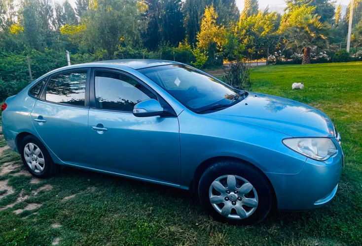 Hyundai Elantra 2010 1.6 GLS AT – Automático – Particular