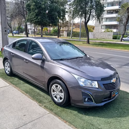 Chevrolet cruze ls 2014