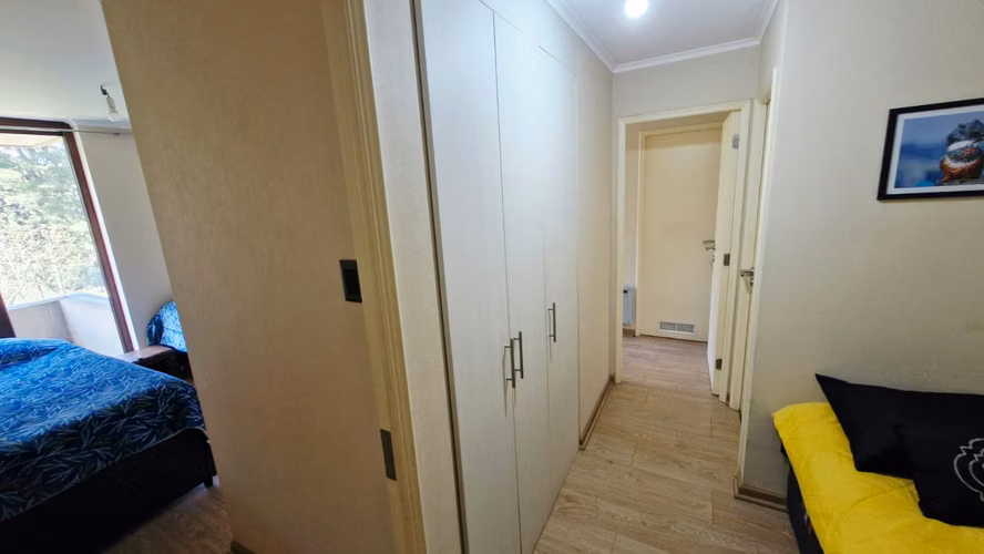 ¡VENDO DEPARTAMENTO  CON VISTA AL LAGO – VILLARRICA! AMOBLADO - Imagen 9