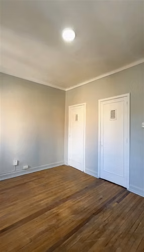 VENTA: Centro de Talca, amplio Dpto para uso comercial u otr - Imagen 12