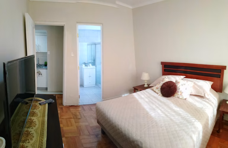 Departamento 1D/1B amoblado en Barrio París-Londres - Imagen 4
