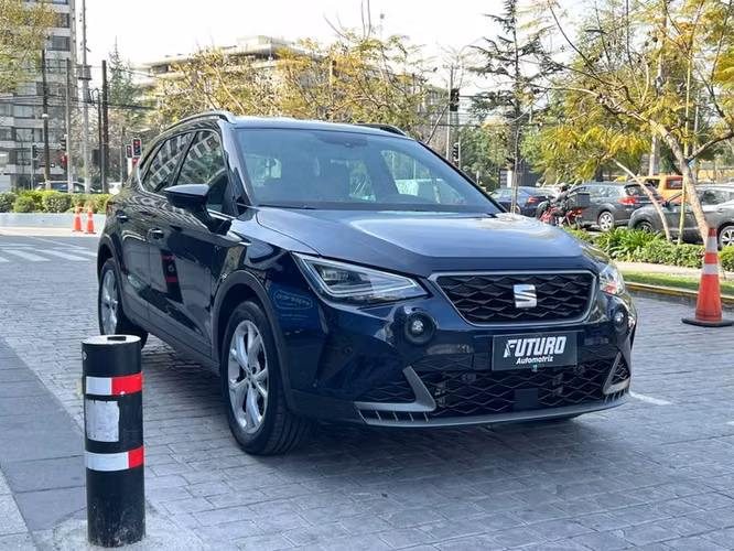 SEAT ARONA FR 1.6L AT6 - 2024 | 4703