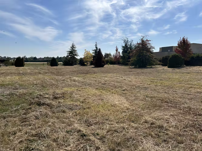 SE VENDE HERMOSO TERRENO  EN LOMAS DE 7 RIOS - Imagen 6
