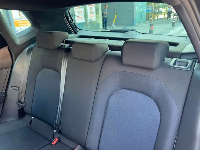 SEAT ARONA FR 1.6L AT6 - 2024 | 4703 - Imagen 18