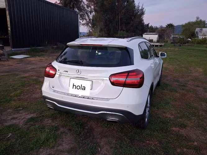 Mercedes benz GLA 200 2019