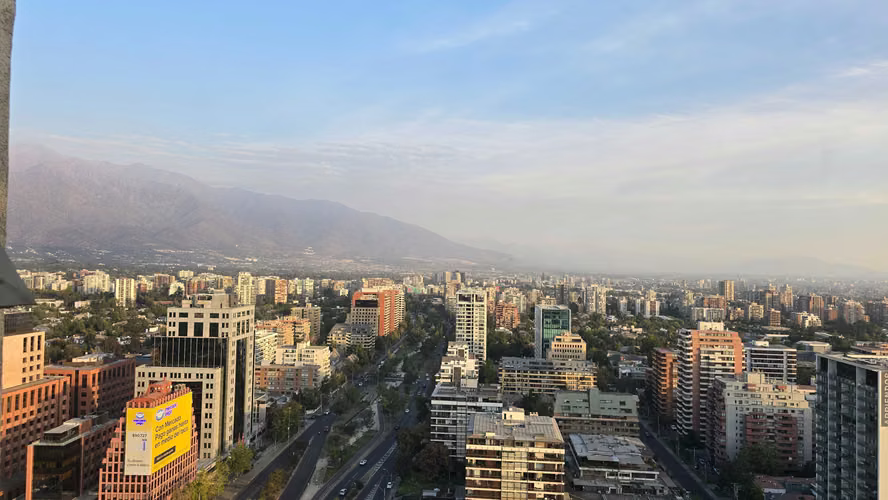 Dúplex con Terraza y Bodega, Las Condes. (183184) - Imagen 23