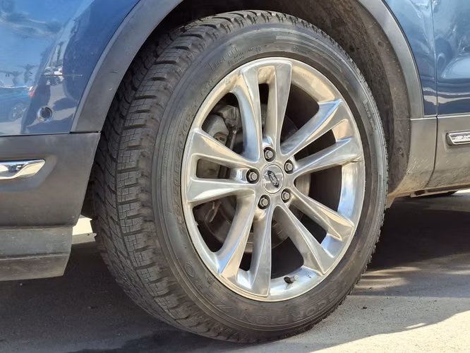 FORD EXPLORER 2019 - Imagen 5
