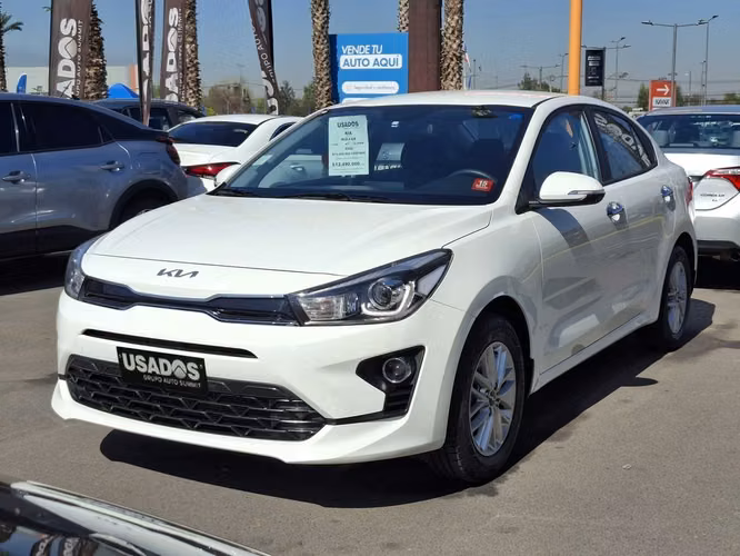 KIA RIO 4 2022 - Imagen 4