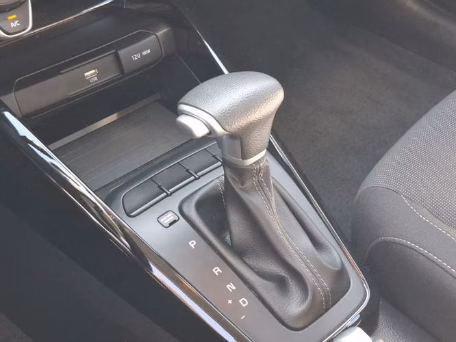 KIA RIO 4 2022 - Imagen 38