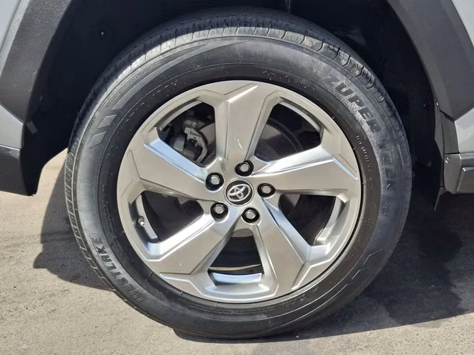 TOYOTA RAV4 2019 - Imagen 6
