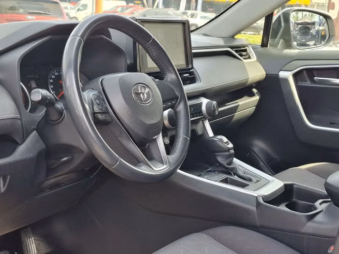 TOYOTA RAV4 2019 - Imagen 11