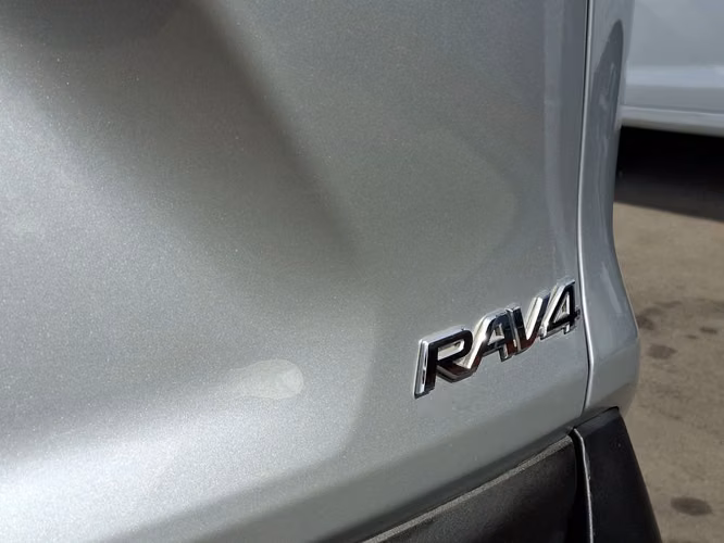TOYOTA RAV4 2019 - Imagen 10