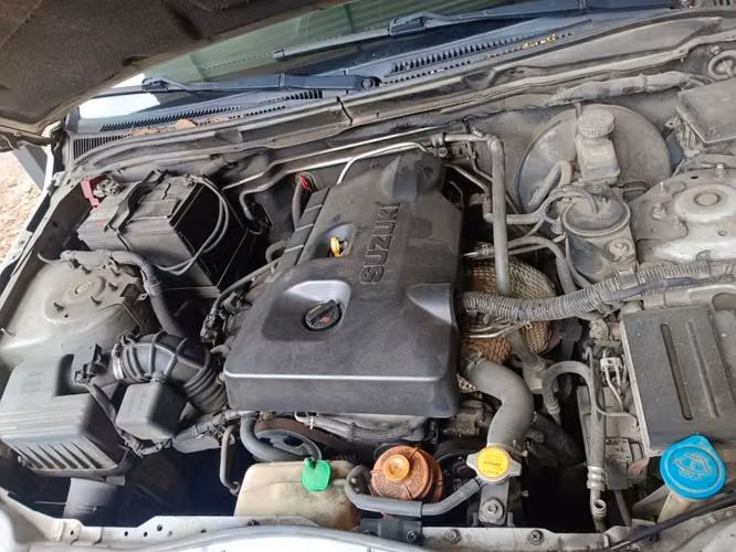 Suzuki gran nomade - Imagen 4