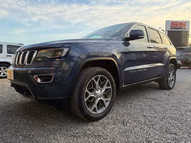 JEEP GRAND CHEROKEE LIMITED 3.6 4X4 AT8 2022
