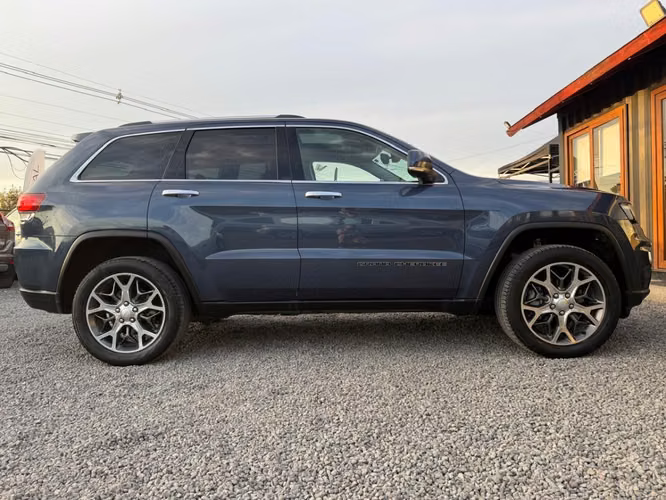 JEEP GRAND CHEROKEE LIMITED 3.6 4X4 AT8 2022