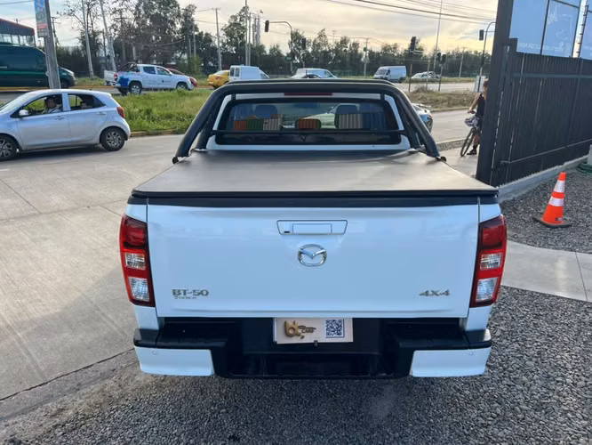 MAZDA BT-50 AUT 3.0 4X4 2024 - Imagen 11