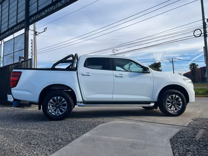 MAZDA BT-50 AUT 3.0 4X4 2024 - Imagen 12