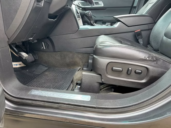 FORD EXPLORER 3.5 LIMITED 2015