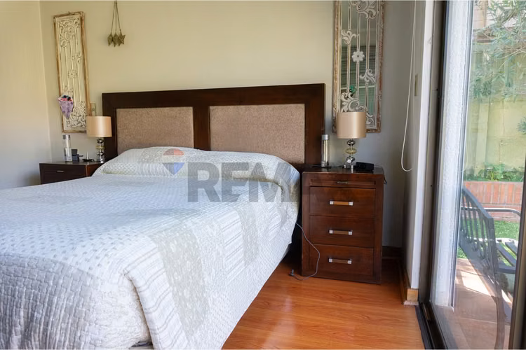 Rebajada por viaje. casa exclusiva la reina