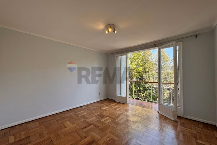 Arriendo casa amplio jardin 4 dormitorios vitacura - Imagen 17