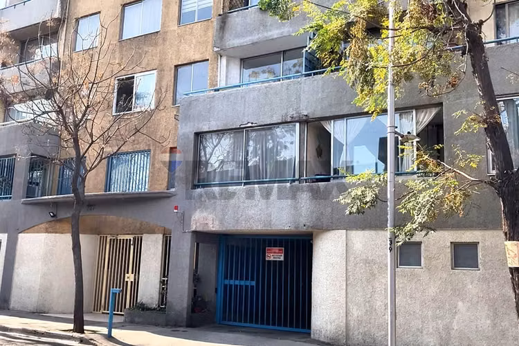 Oportunidad en barrio yungay | excelente precio - Imagen 3