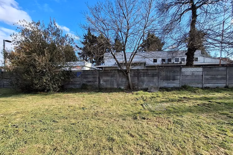 Se vende terreno de 1.047 m2, sector ufro - Imagen 2